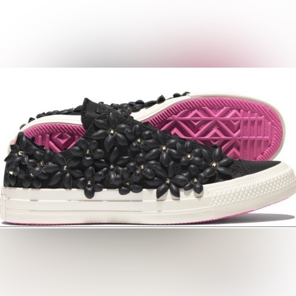 ⭐️ Converse PatBO Low All Star Sneaker - Picture 2 of 12